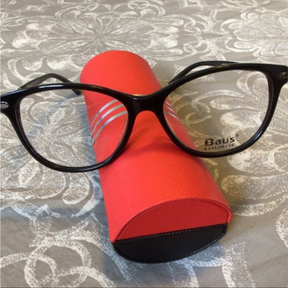 New Baus Exclusive Canadian Hand Made Black Classic Style Eyeglasses 54-16-142 - Picture 2 of 5